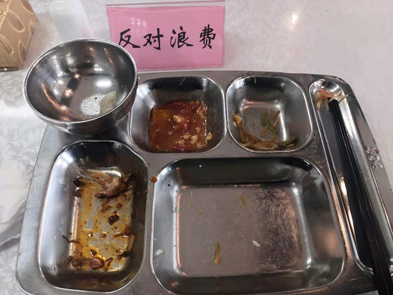 baacd664c0ea6cf18aa0c646960f180_副本.jpg